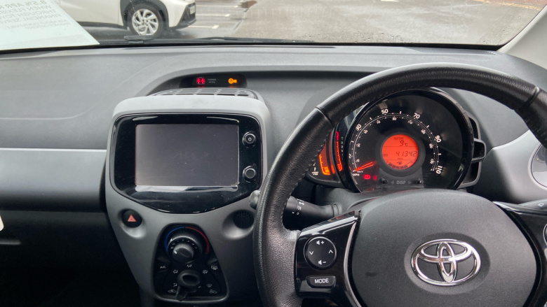 Toyota Aygo 1.0 VVT-i X-Play 5dr Petrol Hatchback